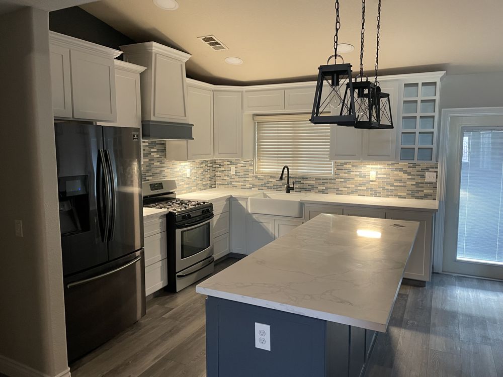Dynamic Kitchen Bath and Flooring