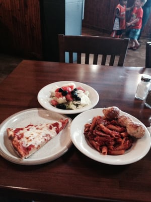 Luigi S Italian Restaurant Order Food Online 74 Photos Luigi S Italian Restaurant Order Food Online 74 Photos