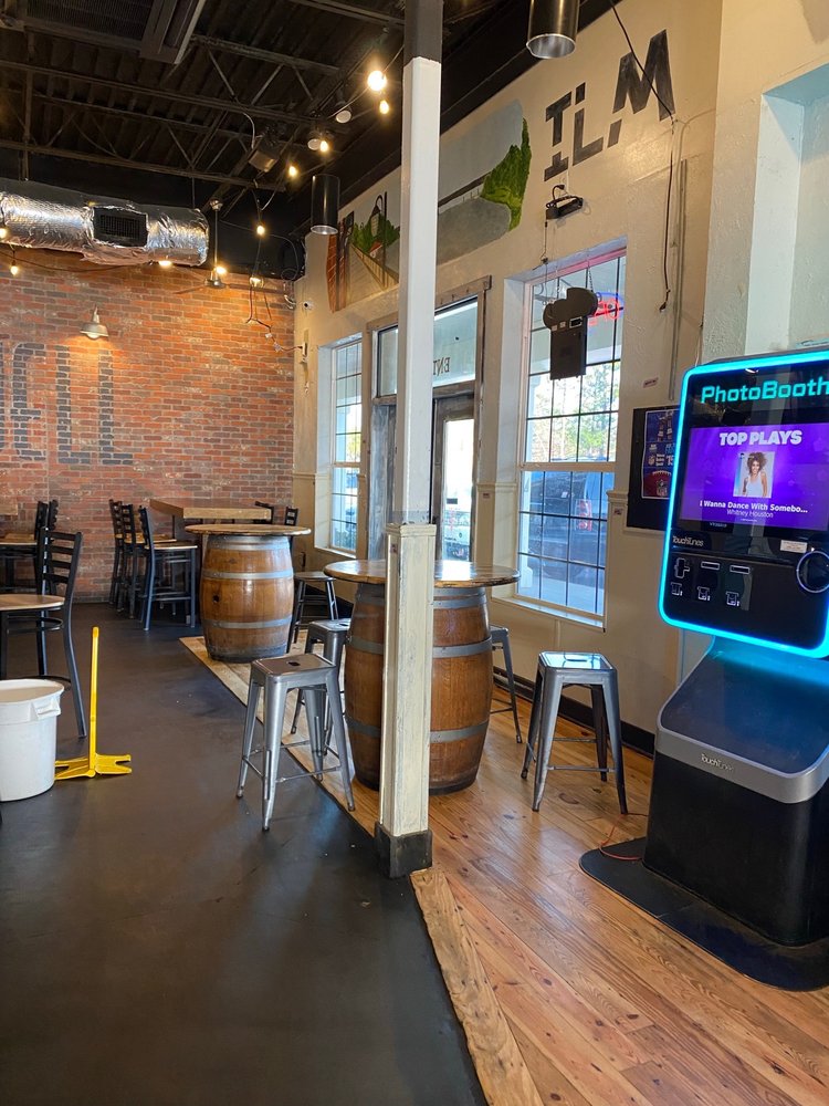 Might As Well Bar & Grill