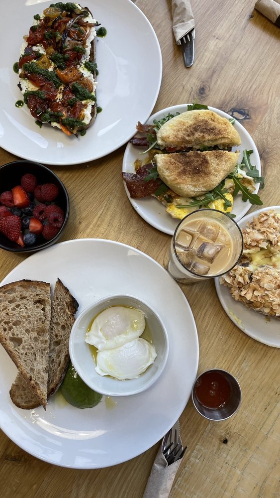 Mediterra Cafe