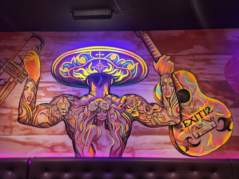 Exit 12 Bar