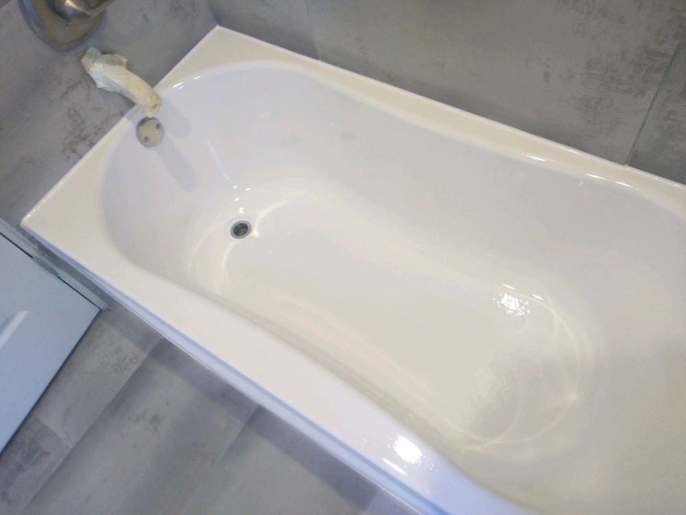 Shower & Bathtub Refinishing