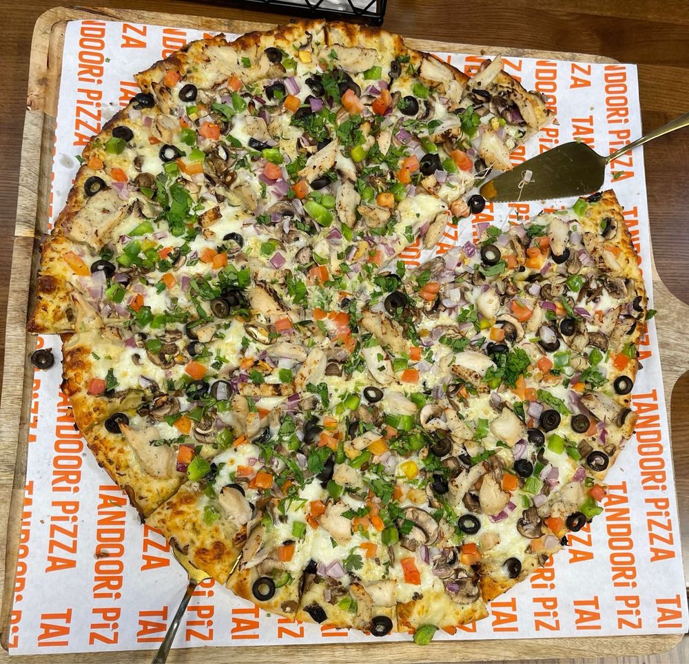 Tandoori Pizza