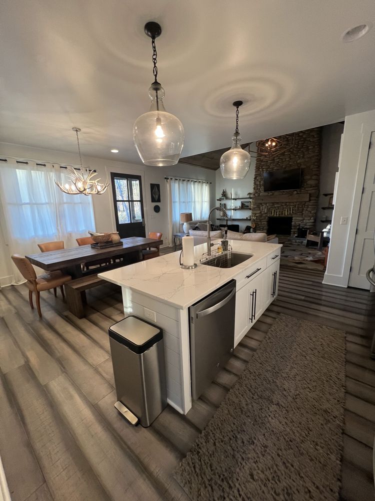 Honeycomb Housekeeping