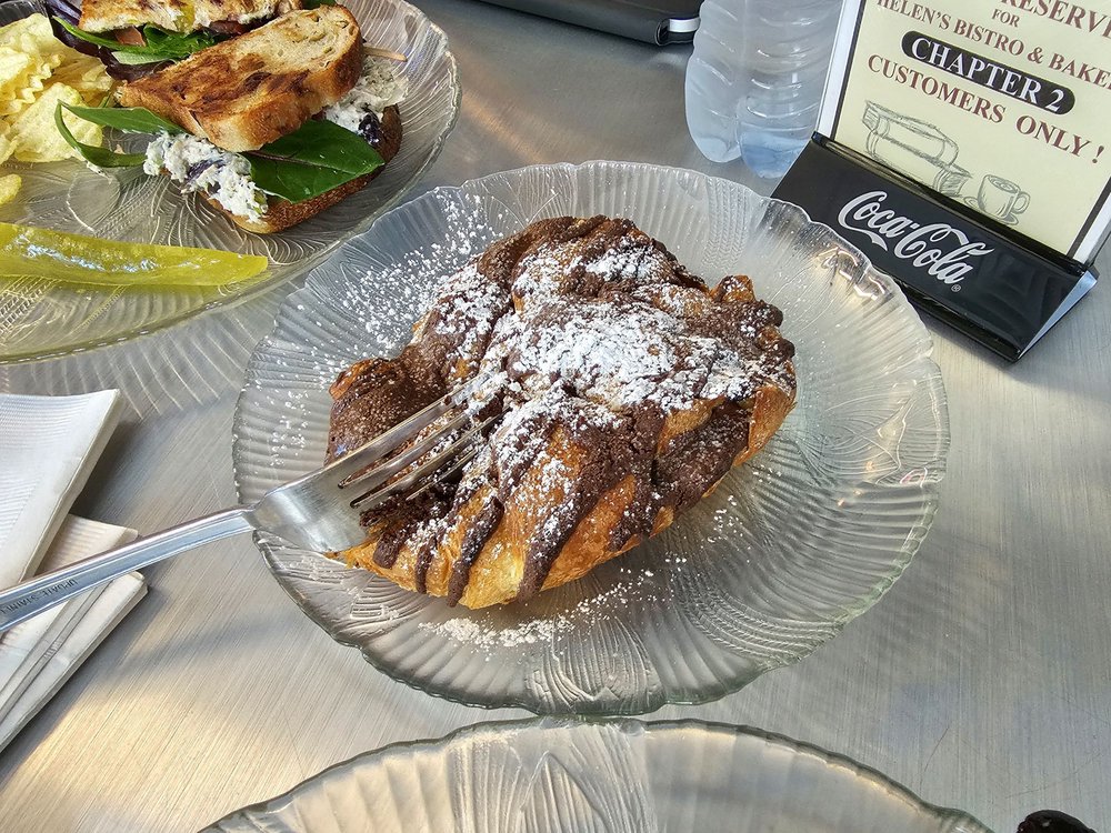 Helen's Bistro & Bakery