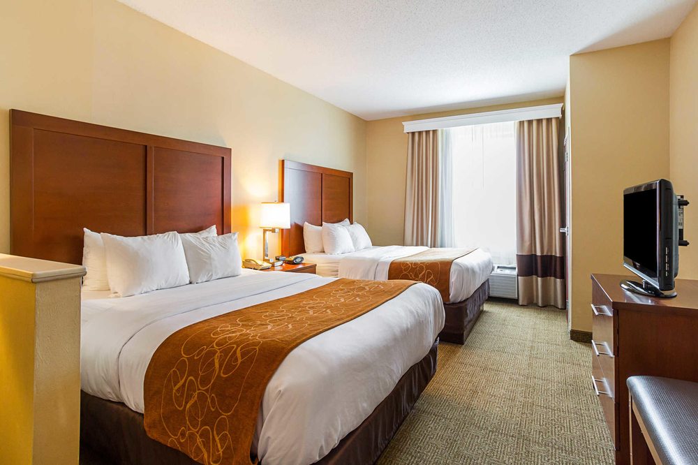 Comfort Suites 22 Photos 11 Reviews Hotels 2716 Creekside Comfort Suites 22 Photos 11 Reviews Hotels 2716 Creekside Drive Twinsburg Oh Phone Number Last Updated January 23 2019 Yelp