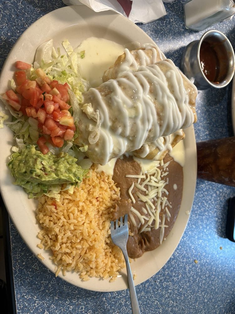 Sol Taqueria Logo