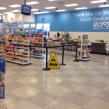 Ross Stores, Inc. corporate website. Home of Ross Dress for Less ...