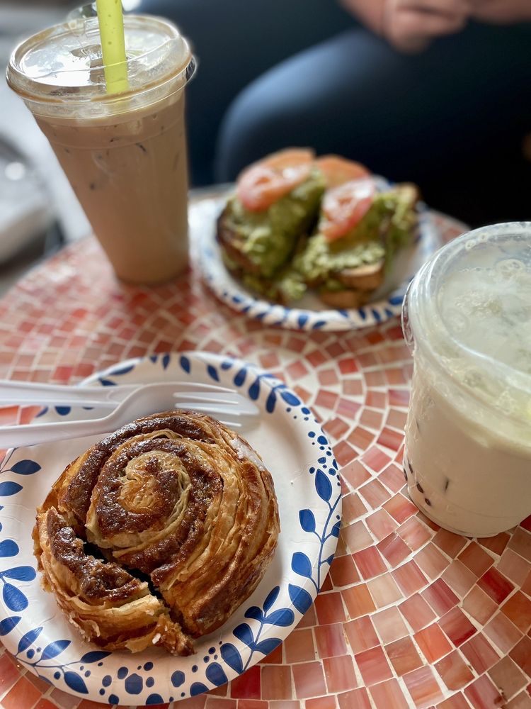 Cuppa Manna - Carnes Crossroads