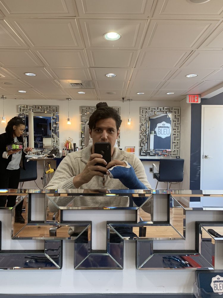 Le Salon Bleu