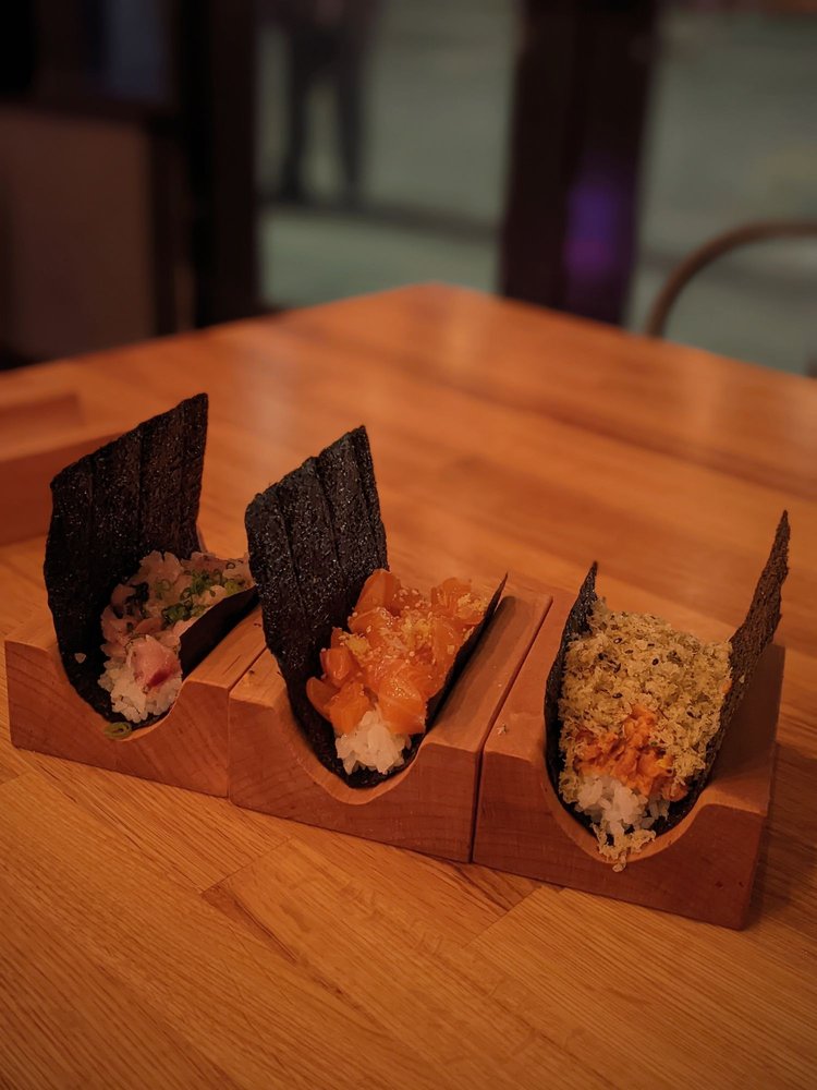 Yonsei Handrolls