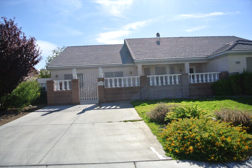 VN Senior Care Assisted Living Facilities 1931 W Vineyard Dr S