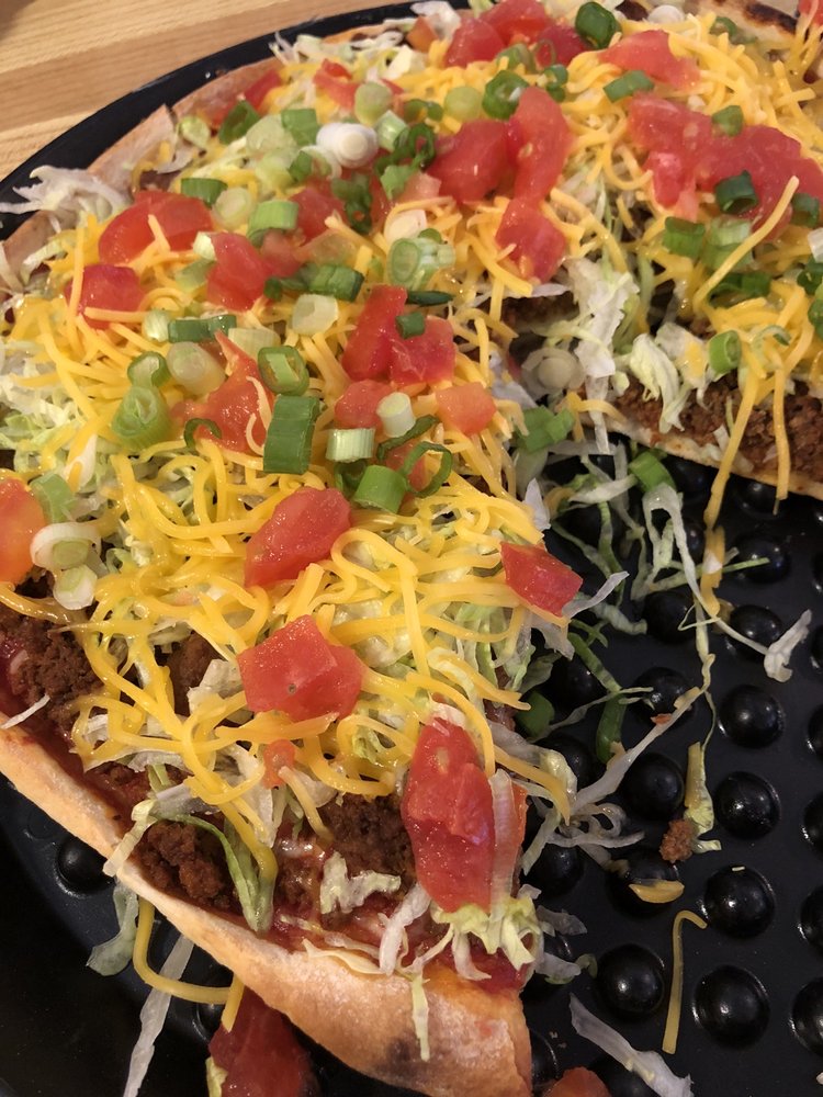 Pizza House Reviews Clyde, OH One Bite