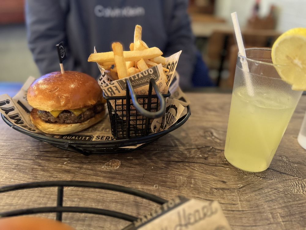 Fulton Burger