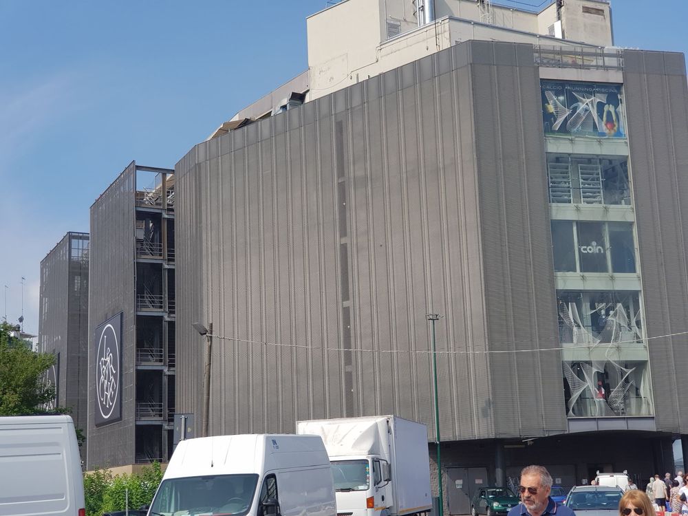 Centro Commerciale Le Barche