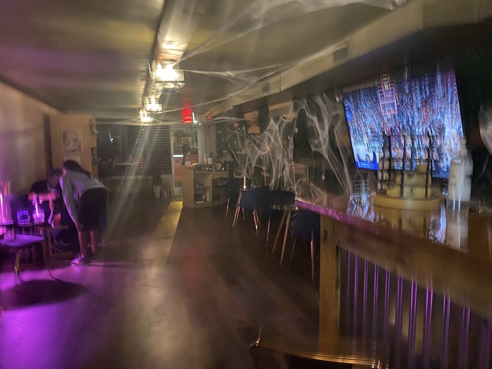 Members Only Tasting Room and Social