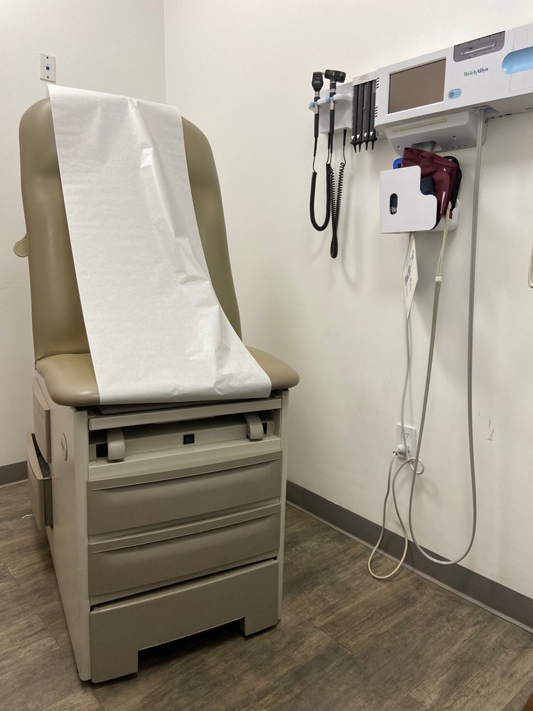 image of business ModernMD Urgent Care