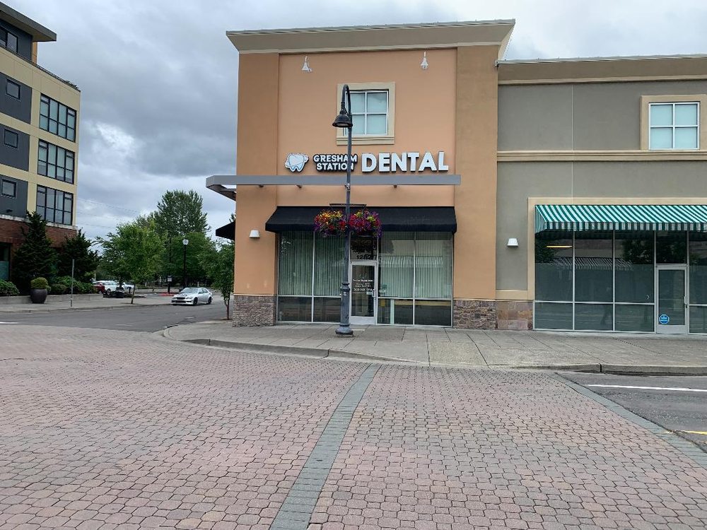 image of business Gresham Station Dental
