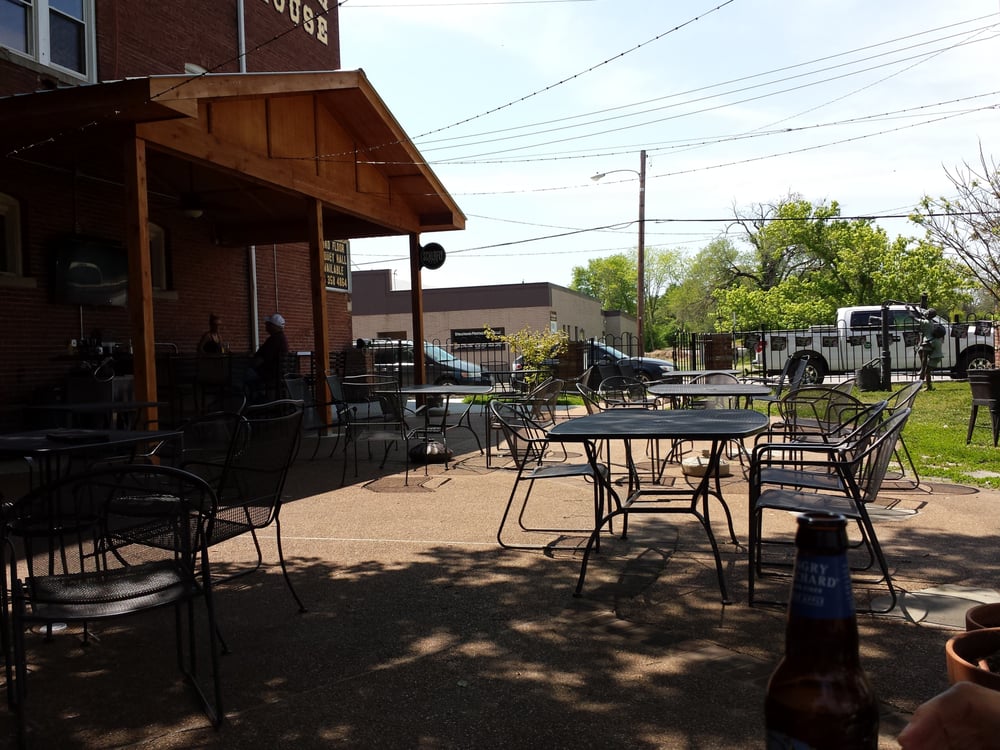 Pacific Brew Haus Temp. CLOSED Last Updated June 2017 13 Photos