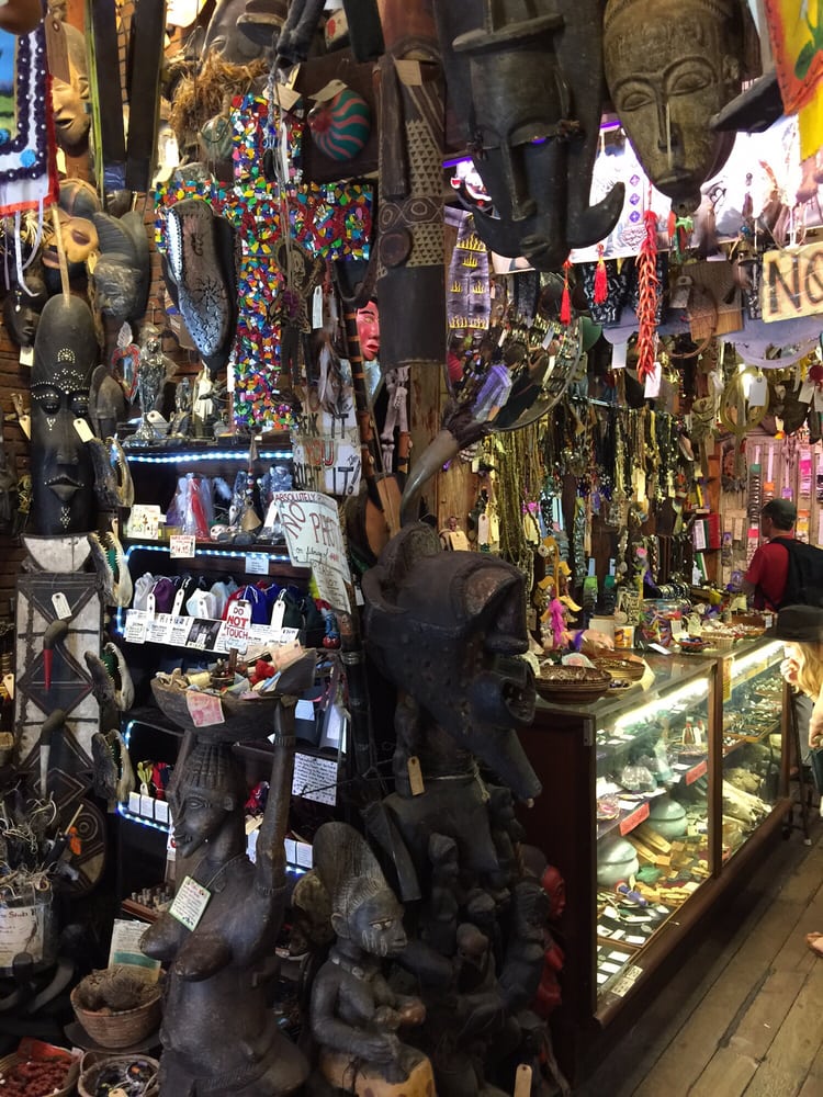 House of Voodoo Arts & Crafts 620 Decatur St, French Quarter, New