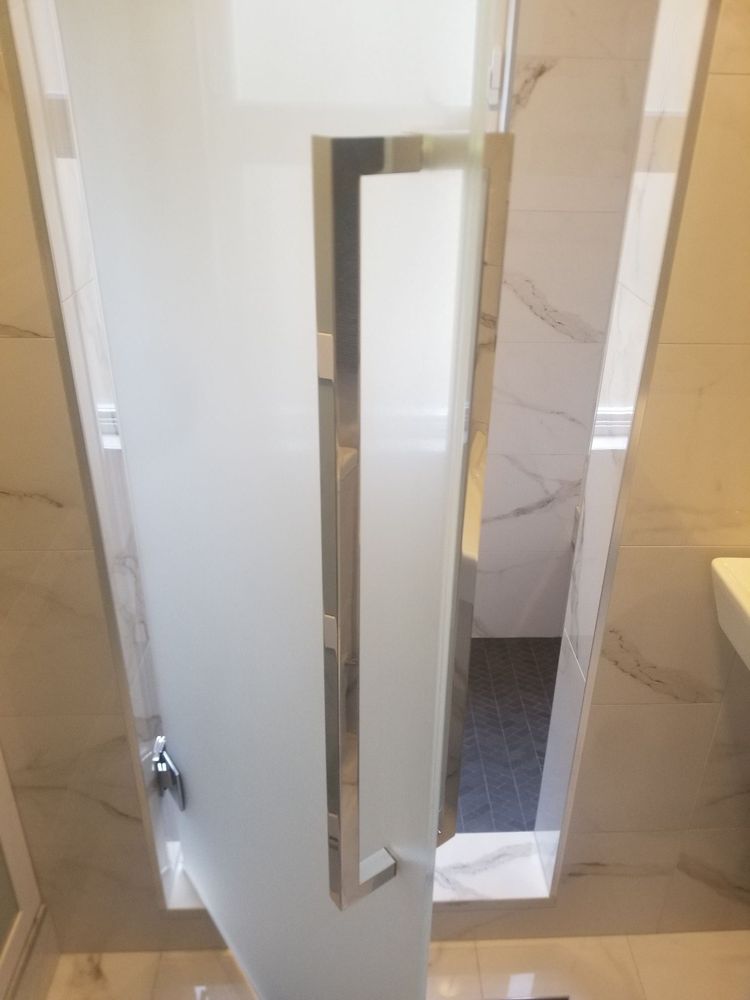 Clear Glass Shower Door Hinges Handle And Install Yelp Photo Of Ultimate Glass Art Inc Chicago Il United States