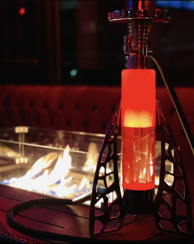 Munchen Bar & Grill