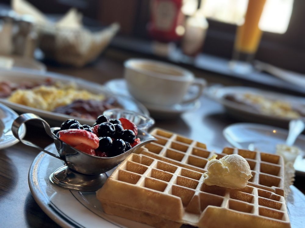 Mimi's Cafe