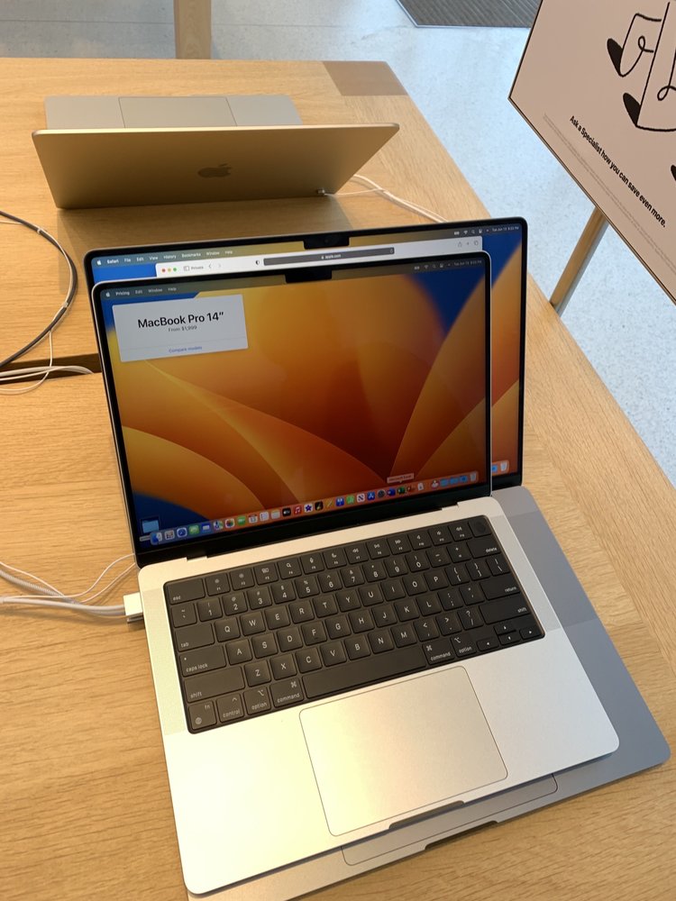 Apple Village Pointe