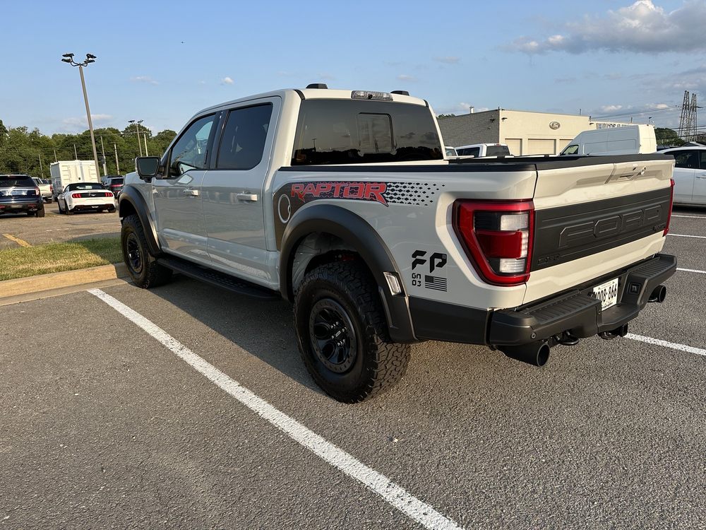 Woltz & Wind Ford