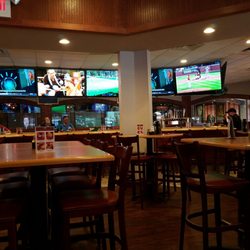 Damons 13 Photos 29 Reviews Bars 10 Woodbine St Hazleton Photo Of Damons Hazleton Pa United States Damon S Hazelton
