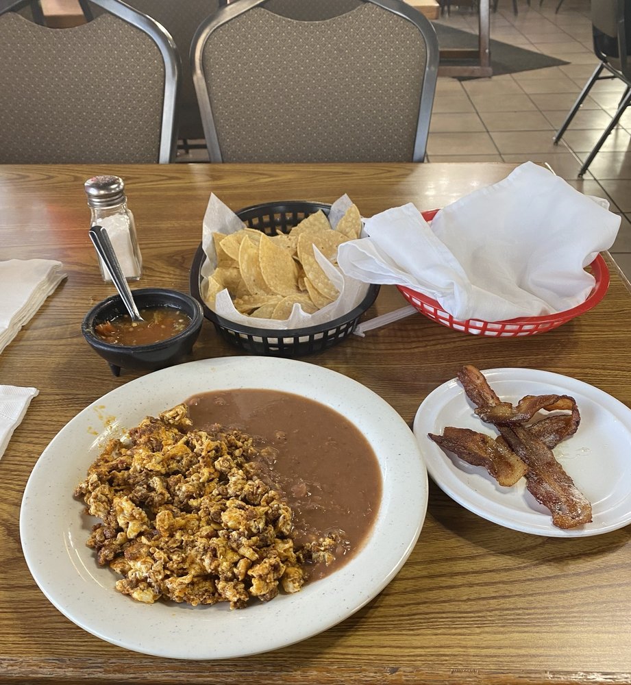 Las Morenitas Mexican