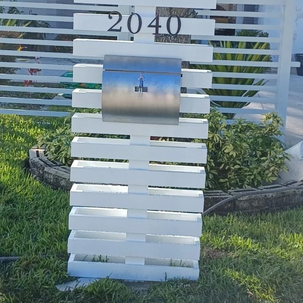 Olivera Fence