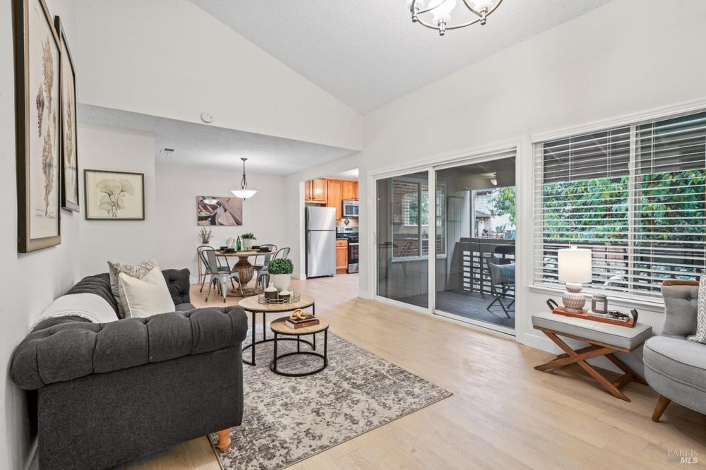 The Castaneda Team - Coldwell Banker Solano Pacific