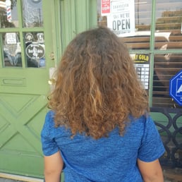 Foto di Stay Gold Barber Shop - Fontana, CA, Stati Uniti. It was my ...