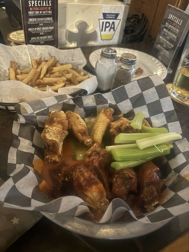 Black Diamond Bar & Restaurant Black Diamond Bar & Restaurant