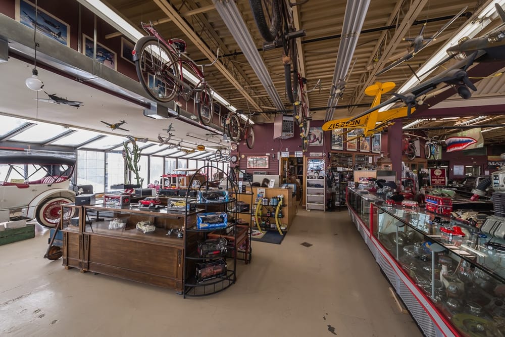 The Guild of Automotive Restorers