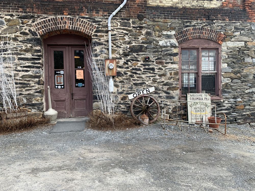 Columbia Rivertown Antique Center