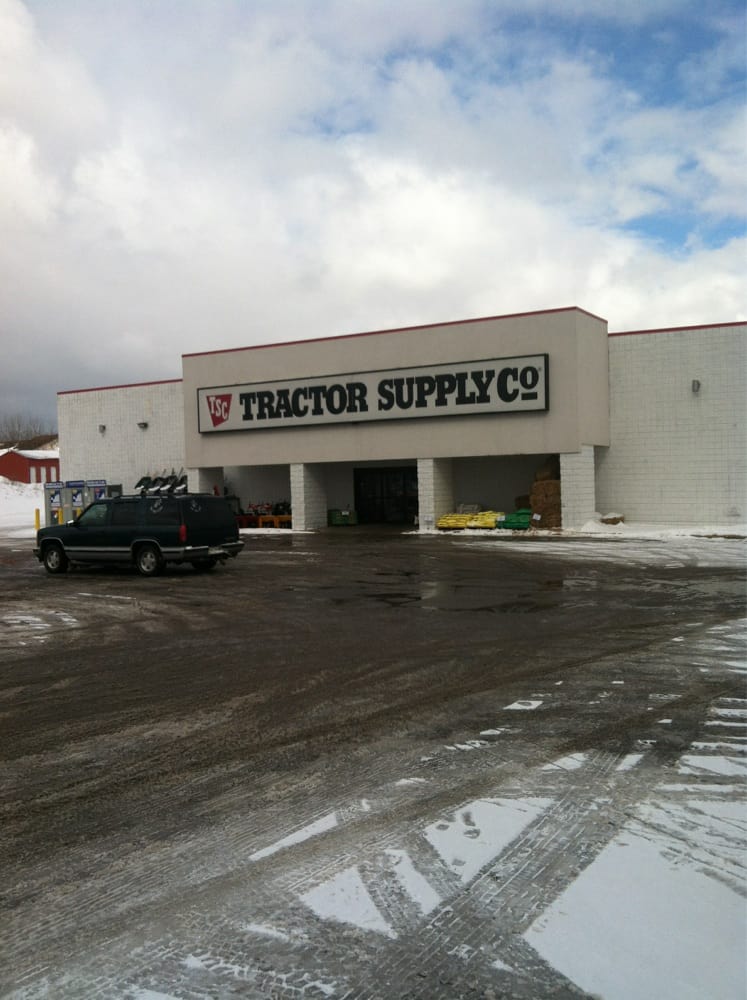 Tractor Supply Home & Garden 754 Perry Ave, Big Rapids, MI Phone