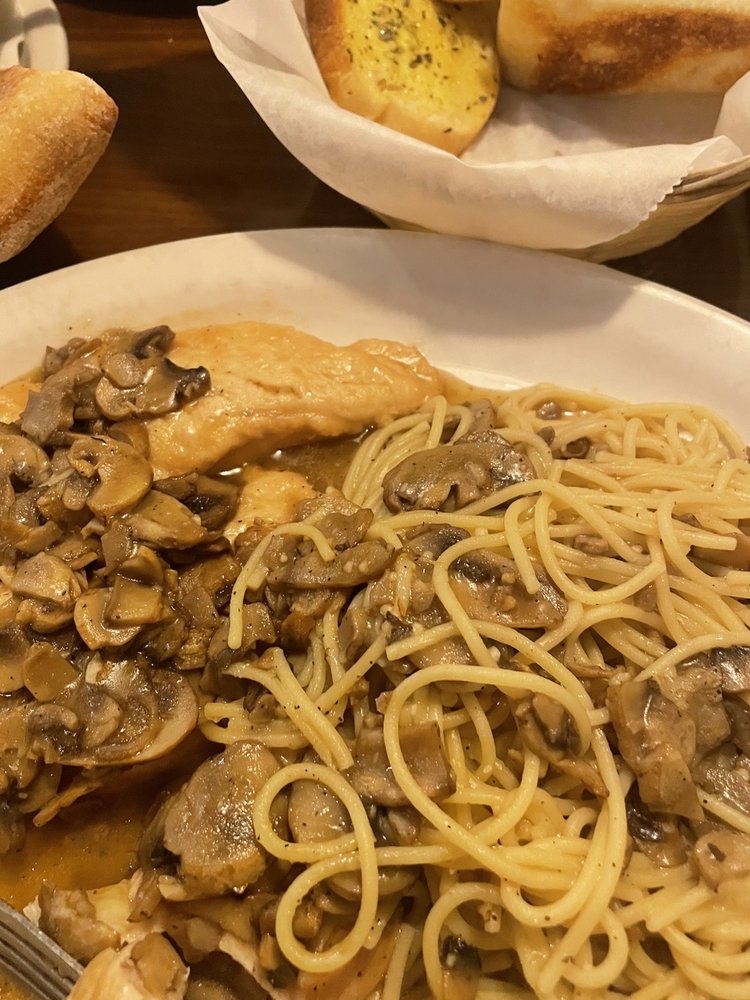 Il Colosseo Italian Restaurant and Pizzeria