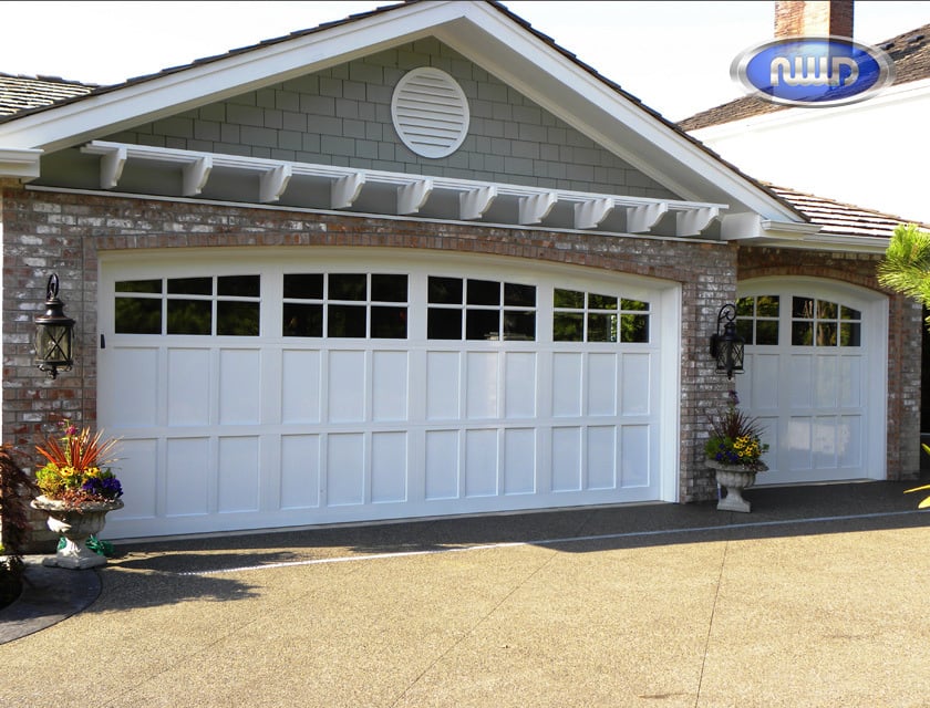Muhly's Garage Doors