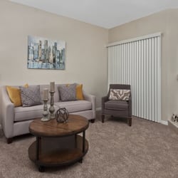 Tiara Closed 19 Photos 16 Reviews Apartments 2180 E Warm Photo Of Tiara Las Vegas Nv United States