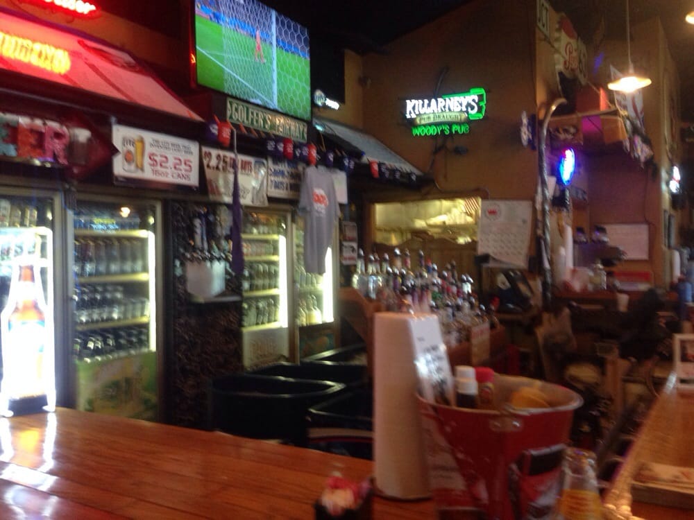 Woody’s Pub and Grub Burgers 605 Douglas Dr, Ashland, MO