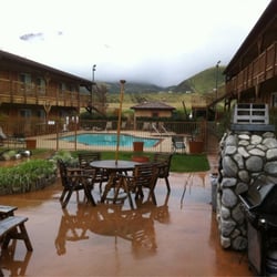 Ramada Limited Lebec 26 Photos 69 Reviews Hotels 9000 Photo Of Ramada Limited Lebec Ca United States Hotel View Towards