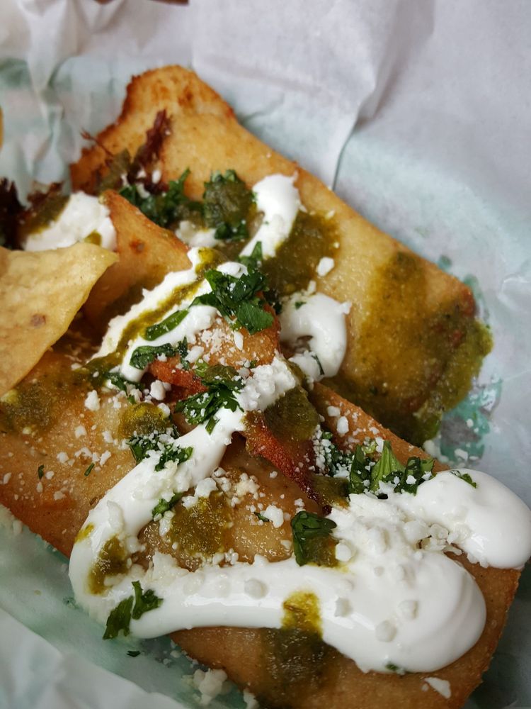 El Nopal Mexican Grill