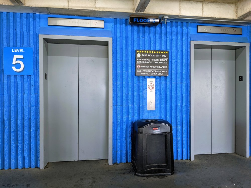 Riverbend Garage