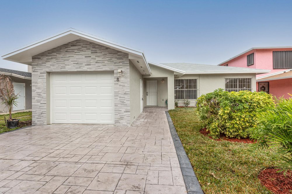Amy Mitchell, Realtor - Bishop Mitchell Group