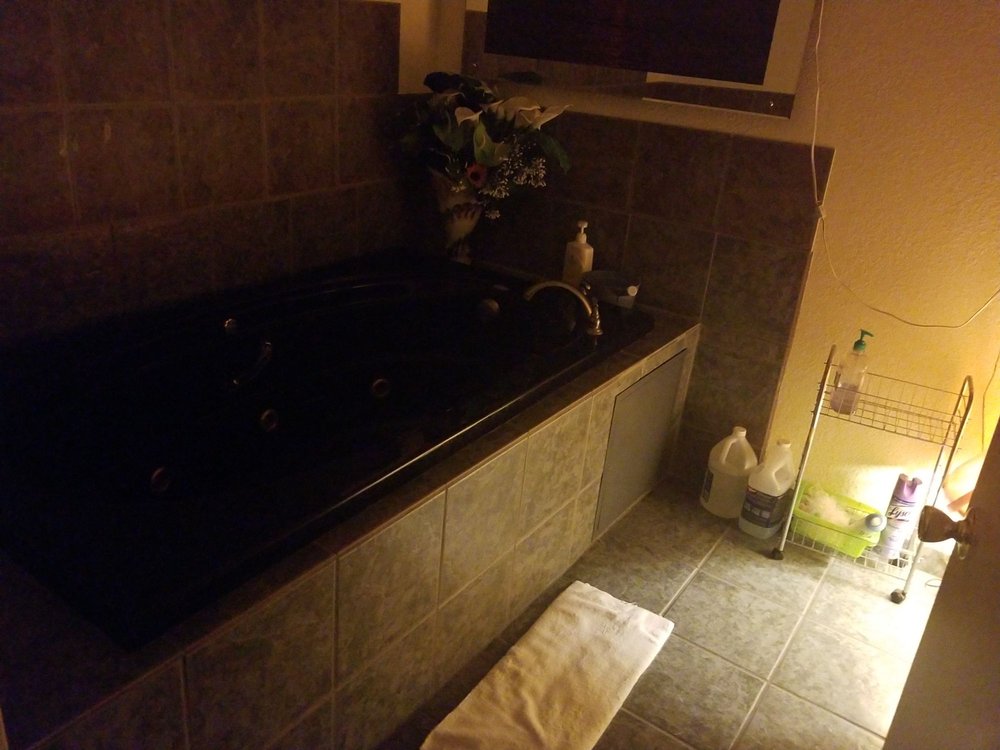 Flamingo Massage Massage 4935 W Glendale Ave, Glendale, AZ Phone