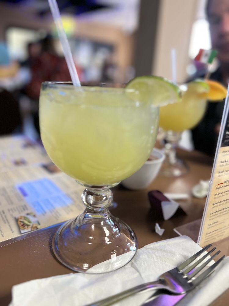 Los Compadres Mexican restaurant