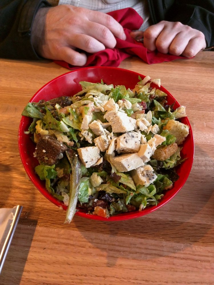 Crushed Red 52 Photos & 78 Reviews Salad 10640 Roe Ave, Overland