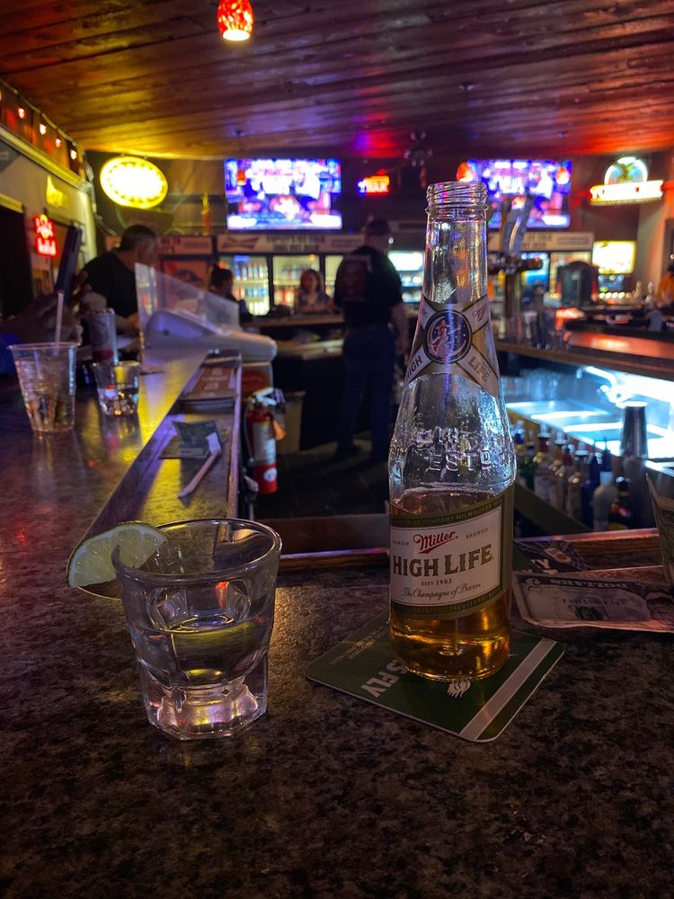 Copley's Cafe & Tavern
